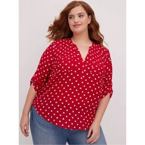 💸 SOLD 💸 Torrid Disney Minnie Mouse Harper Pullover Blouse - Georgette Dot